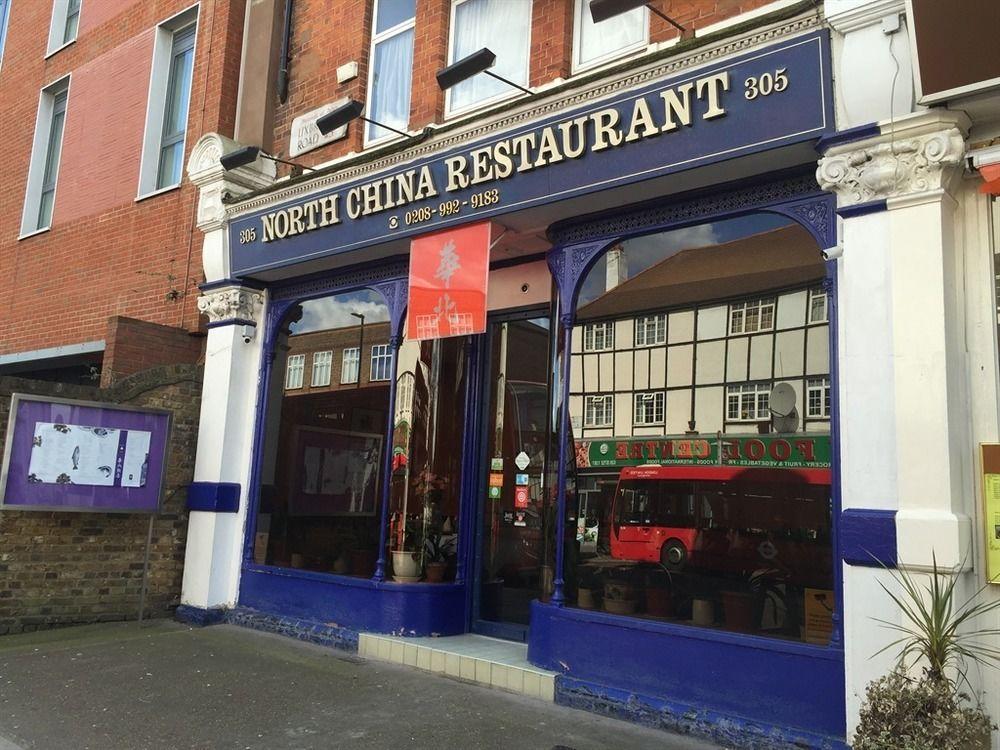 Acton Hill Hotel Ealing Bagian luar foto