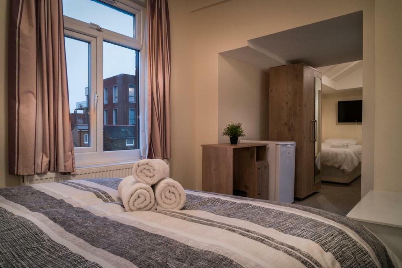 Acton Hill Hotel Ealing Bagian luar foto